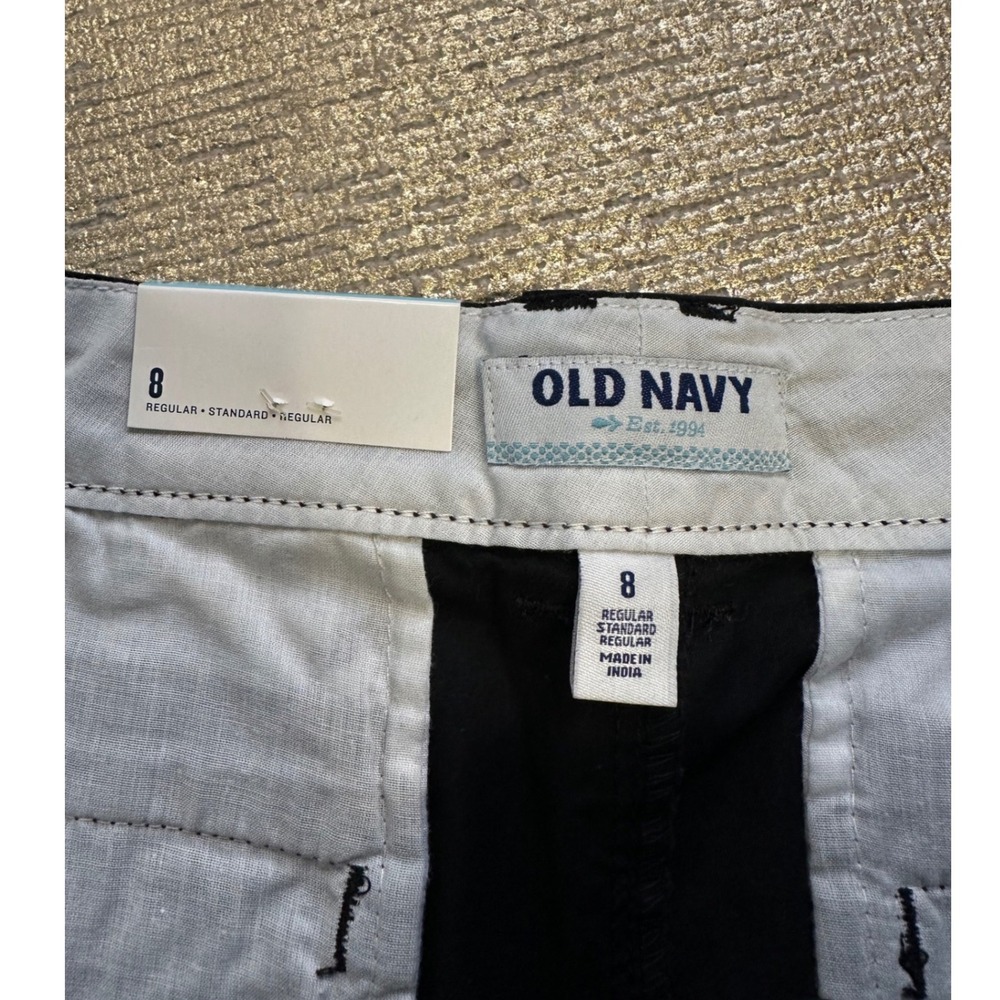 OLD NAVY Black Chino Mid-Rise Stretch Shorts Lightweight Travel Vacation NWT 8 - Picture 4 of 7